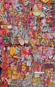 PP分色丙红蓝丙长期出售， 月供几十吨 