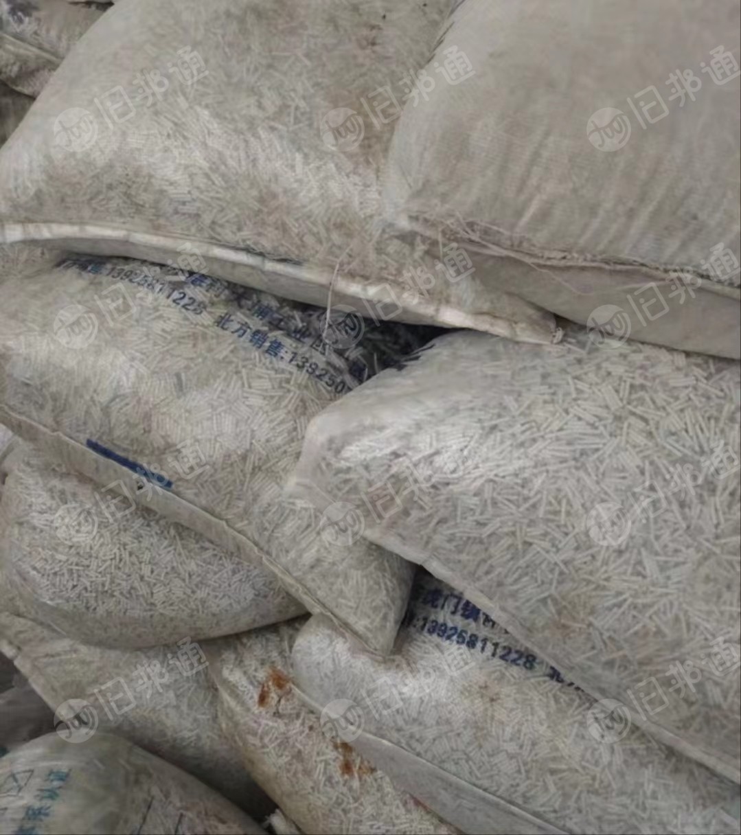 pvc软质水口料,线皮等废料,月供两车,长期出售