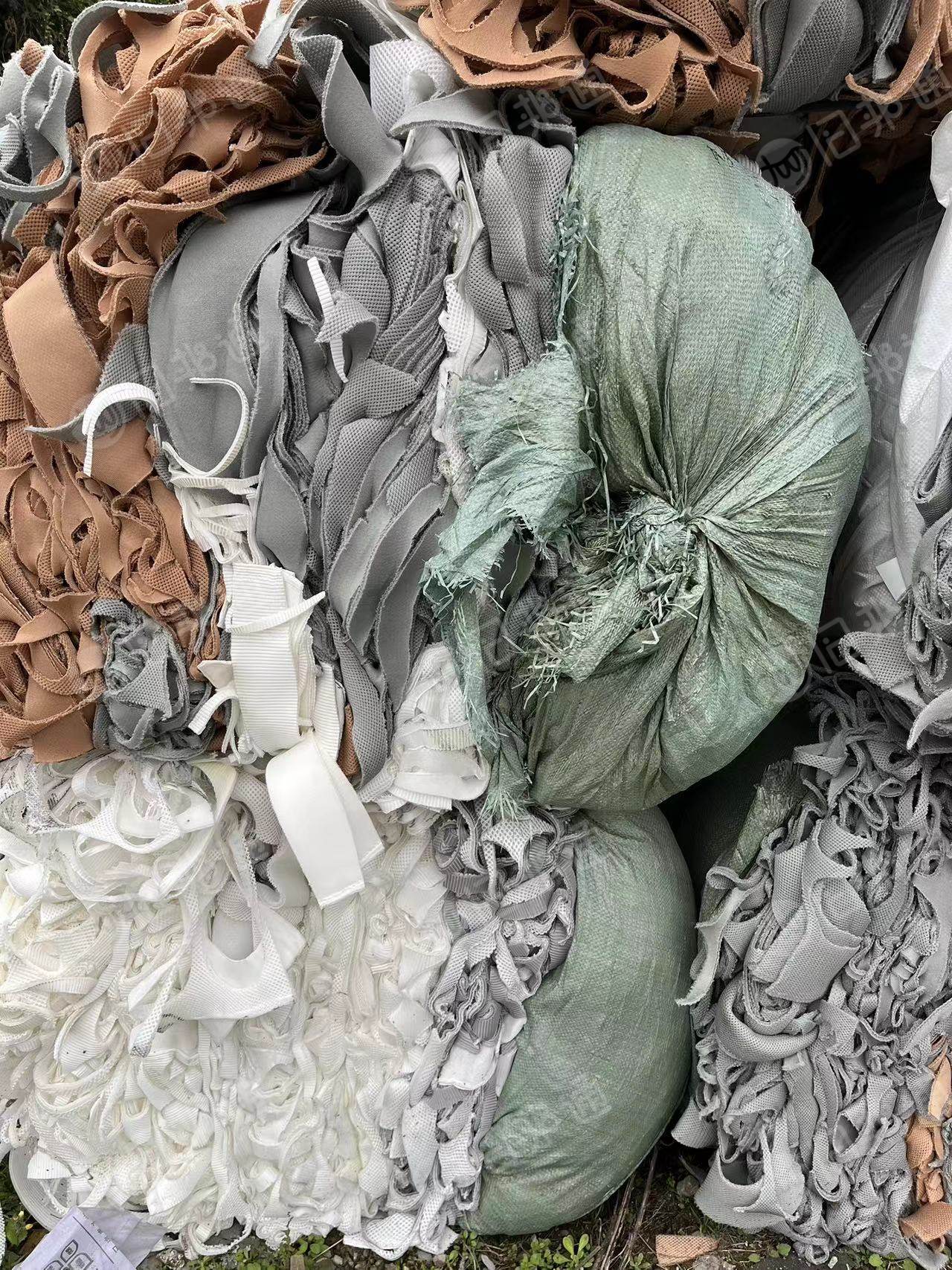 长期出售3D床垫边角料,白色,浅灰,棕色等