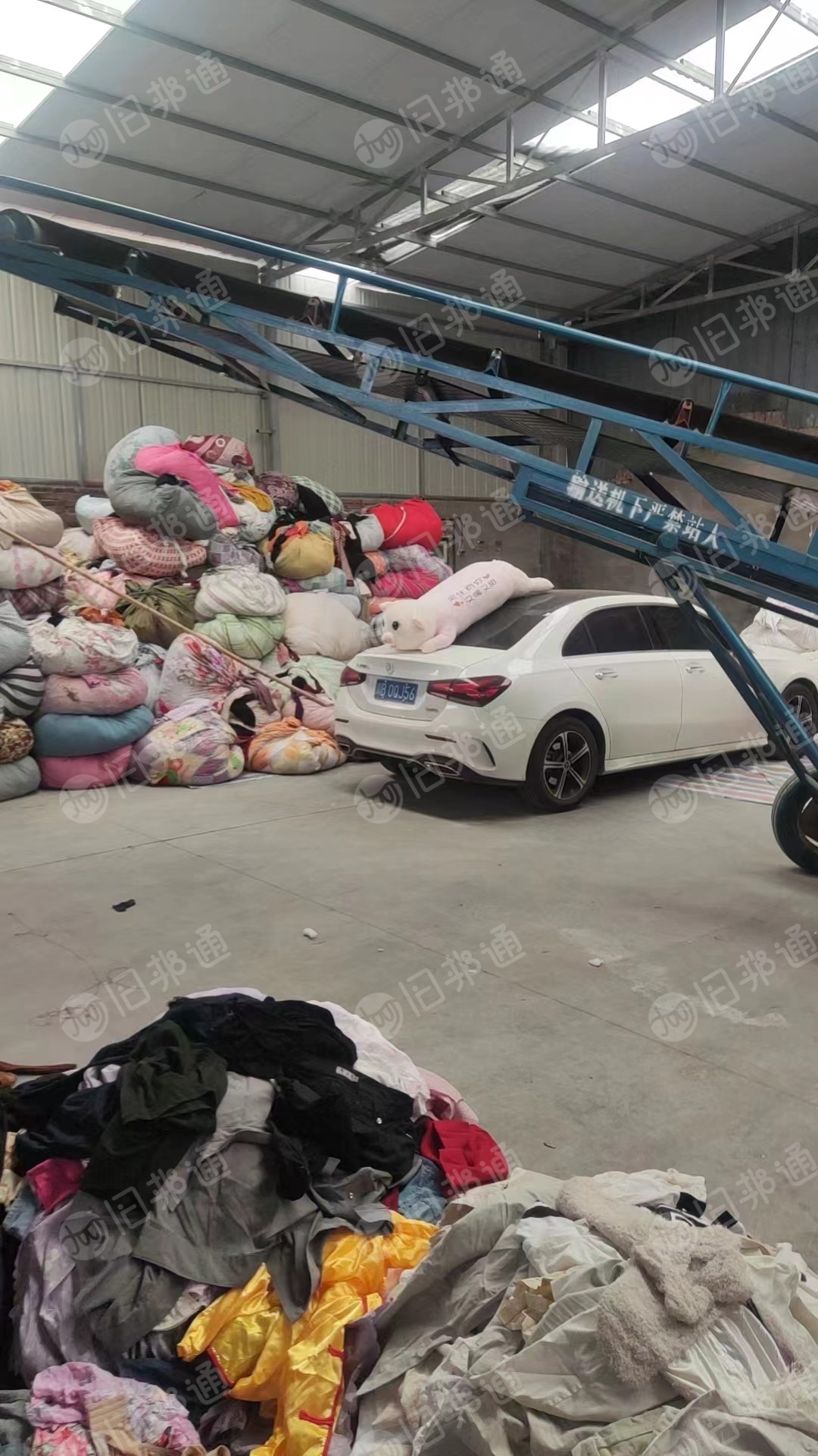 大量回收旧衣服统货小区货箱子货