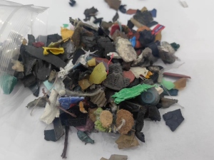 橡胶破碎料，炼油用，日需100吨，回收