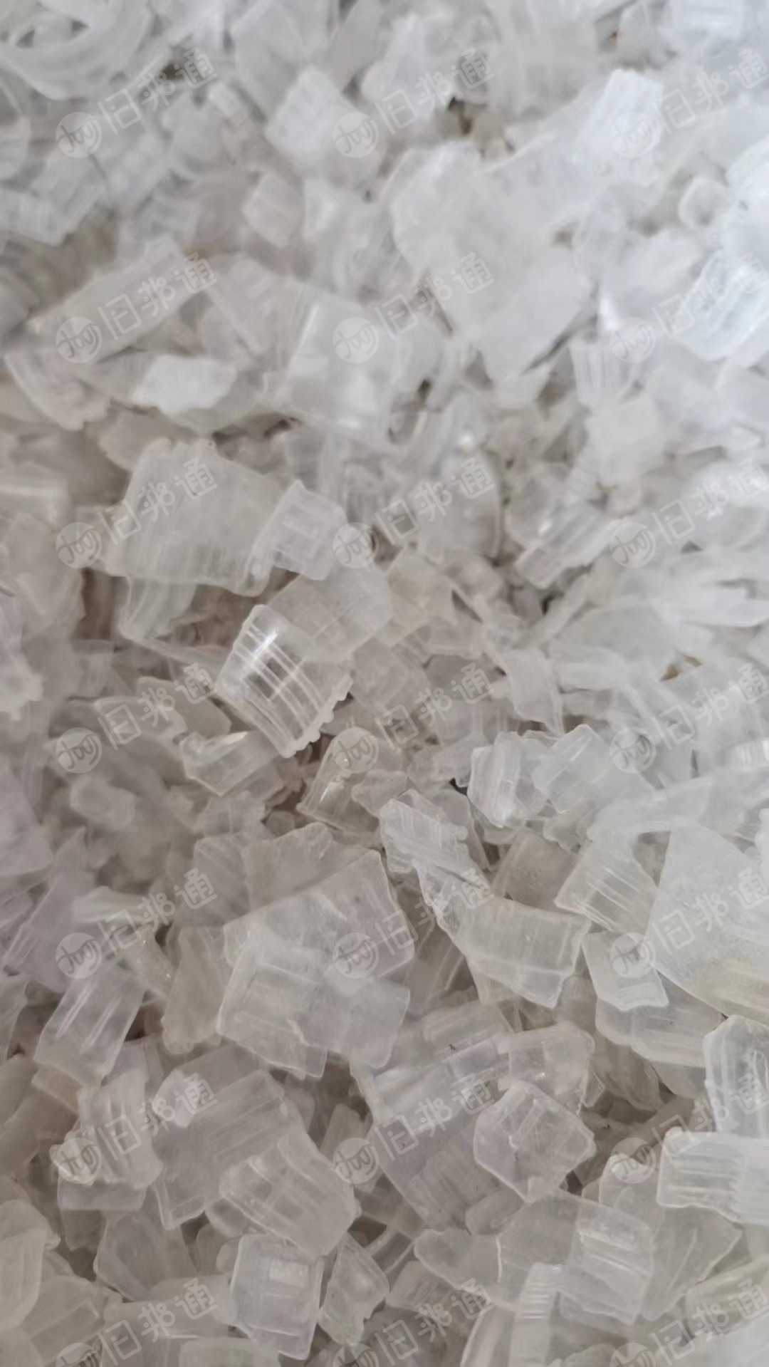 售PC酒瓶盖透明聚碳破碎料,月供40吨
