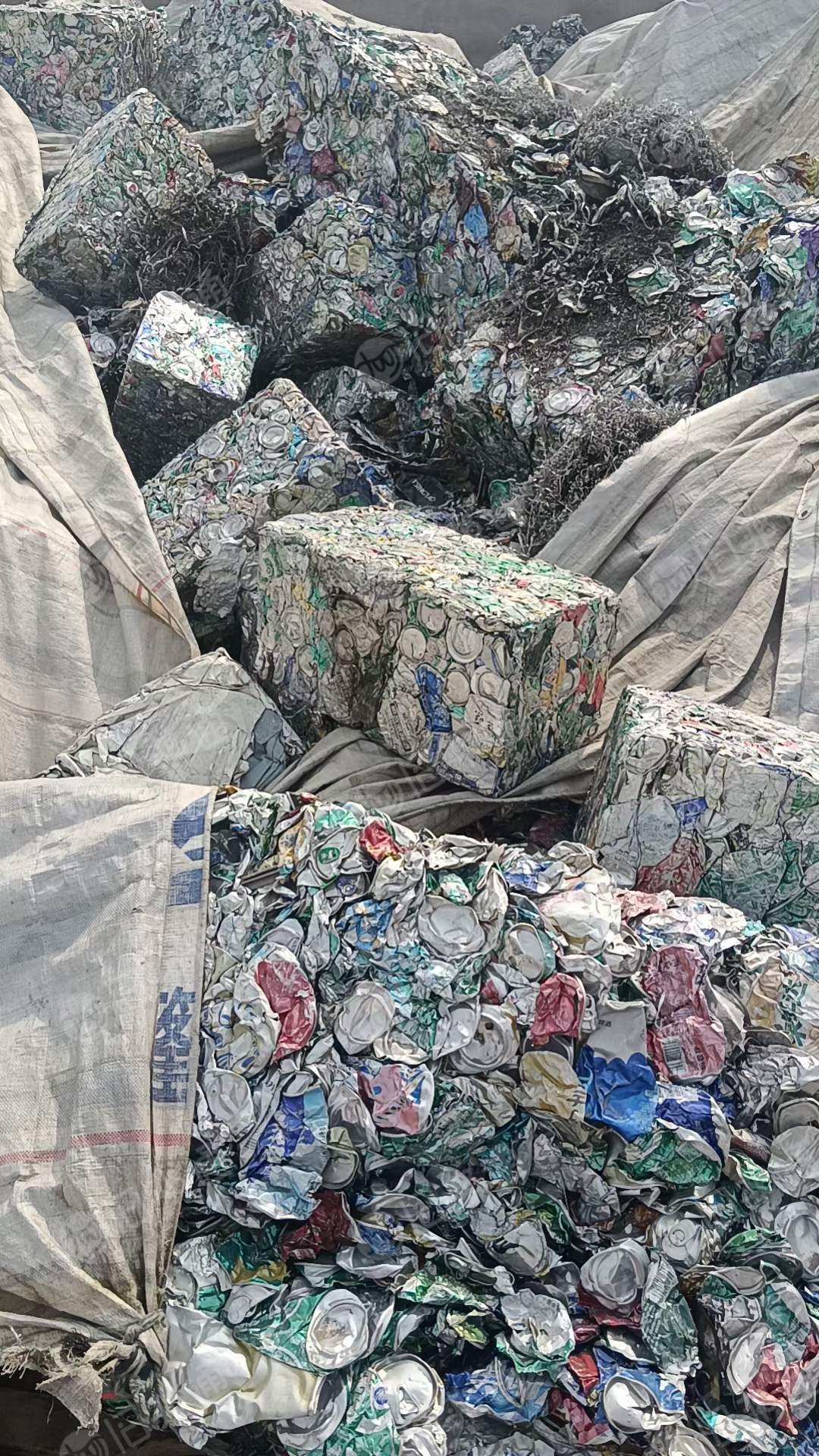 出售铝棒,铝易拉罐压块,铝边角料,废杂铝