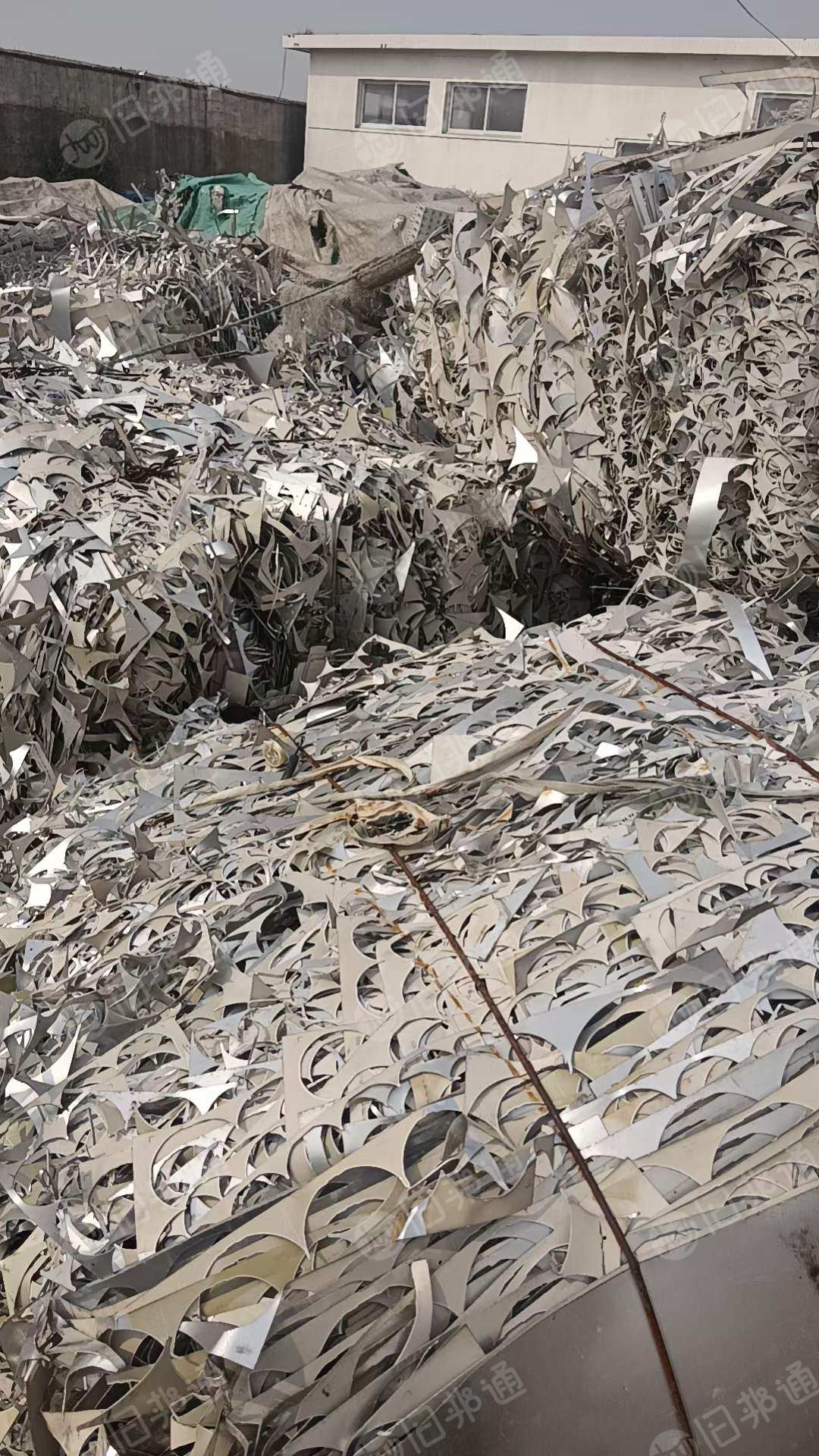 出售铝棒,铝易拉罐压块,铝边角料,废杂铝