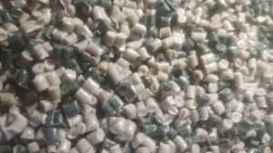 纯尼龙麻花丝颗粒长期大量出售， 现货200吨