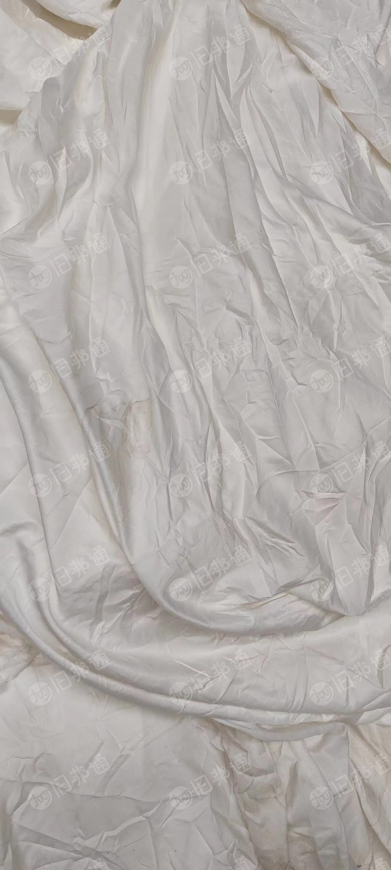 涤纶废布，白色大布块，杂色布块，涤纶废布，化纤布，出售