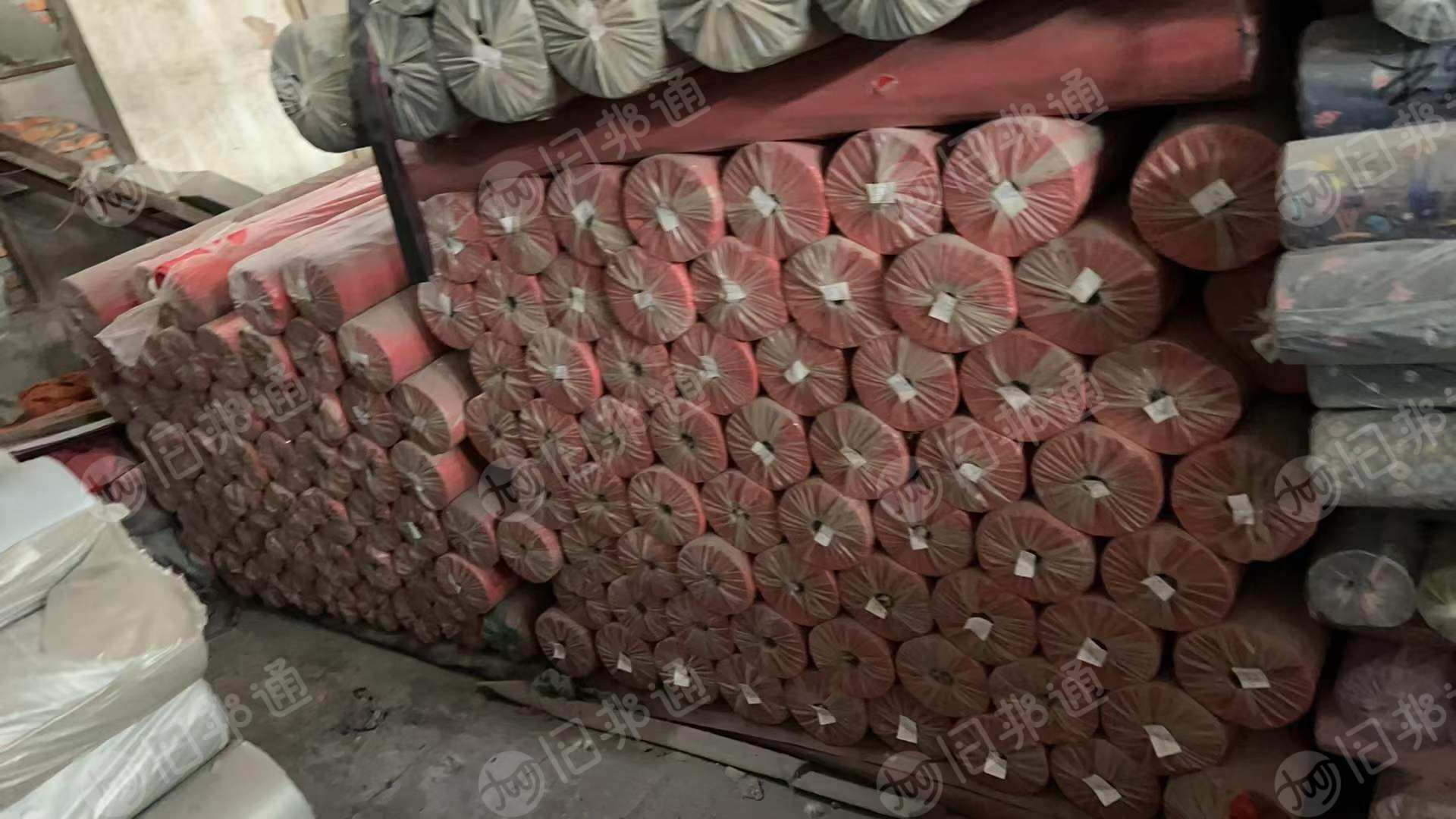 PVC卷布,PU卷布,厂家清仓处理品种齐全,价位面谈