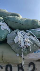 大量收购本白化纤开花料，二白化纤开花料，月需100吨 过磅打款 