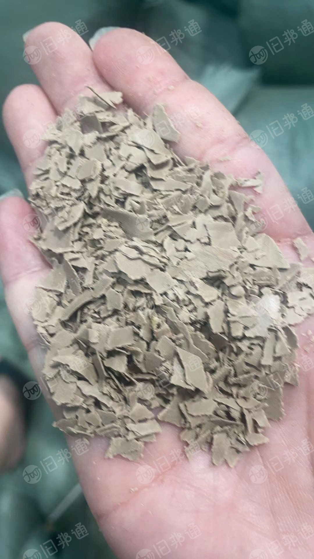 出售pvc革压片料,现货150吨