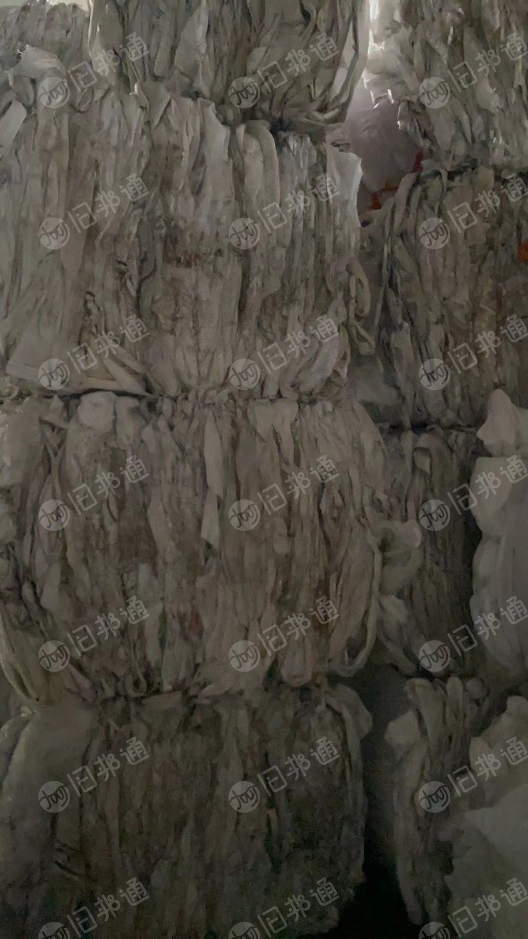 出售大白吨包 ,杂吨包 大百吨包有十几吨,杂吨包有六七吨