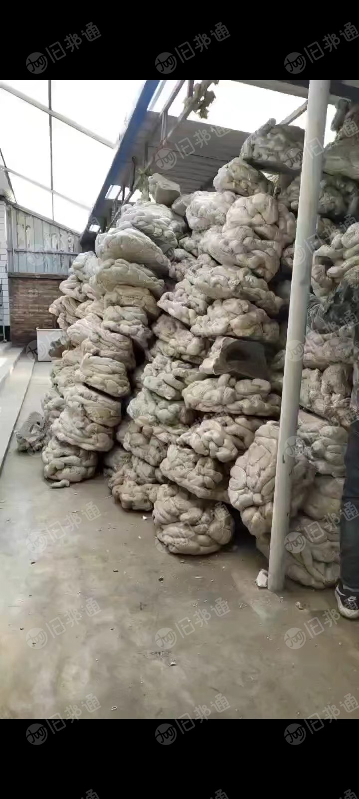 热熔块长期出售,现货10吨