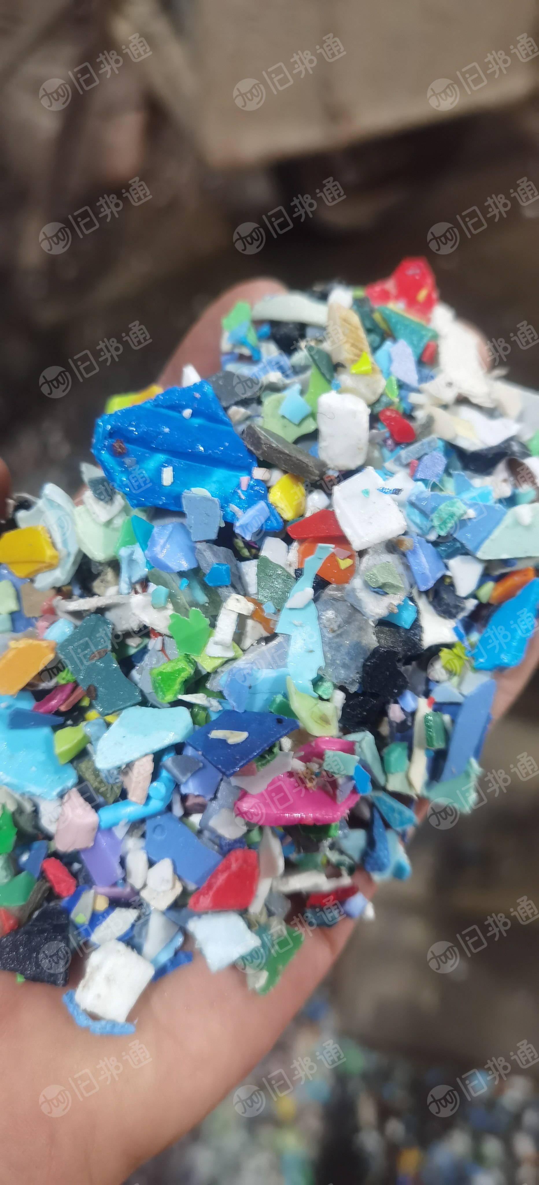 花丙破碎料,沉底的,有清洗的和没清洗的,长期出售