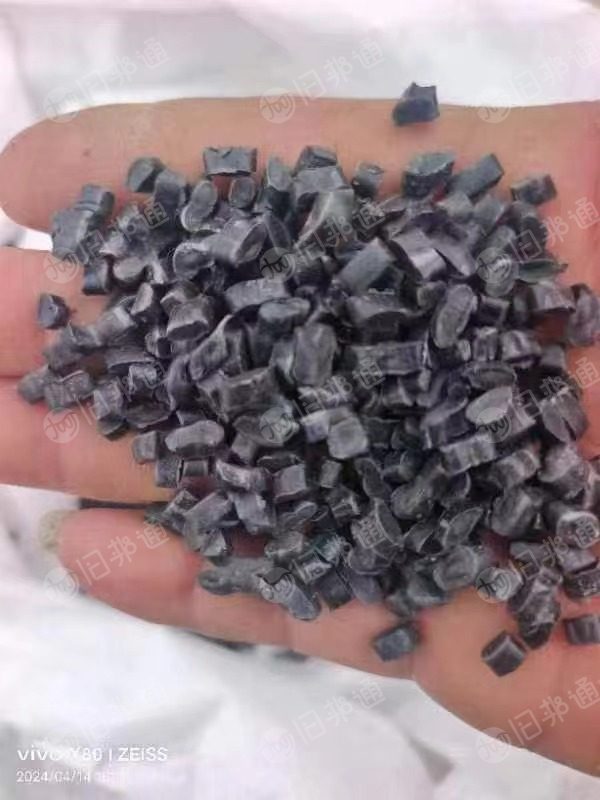 长期出售编织袋颗粒,冲击4个,灰分5个,溶脂10个,月供100吨
