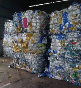 铝塑膜，现货够半挂，出售