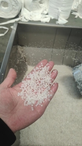 出售电池膜脱油颗粒，月供400吨