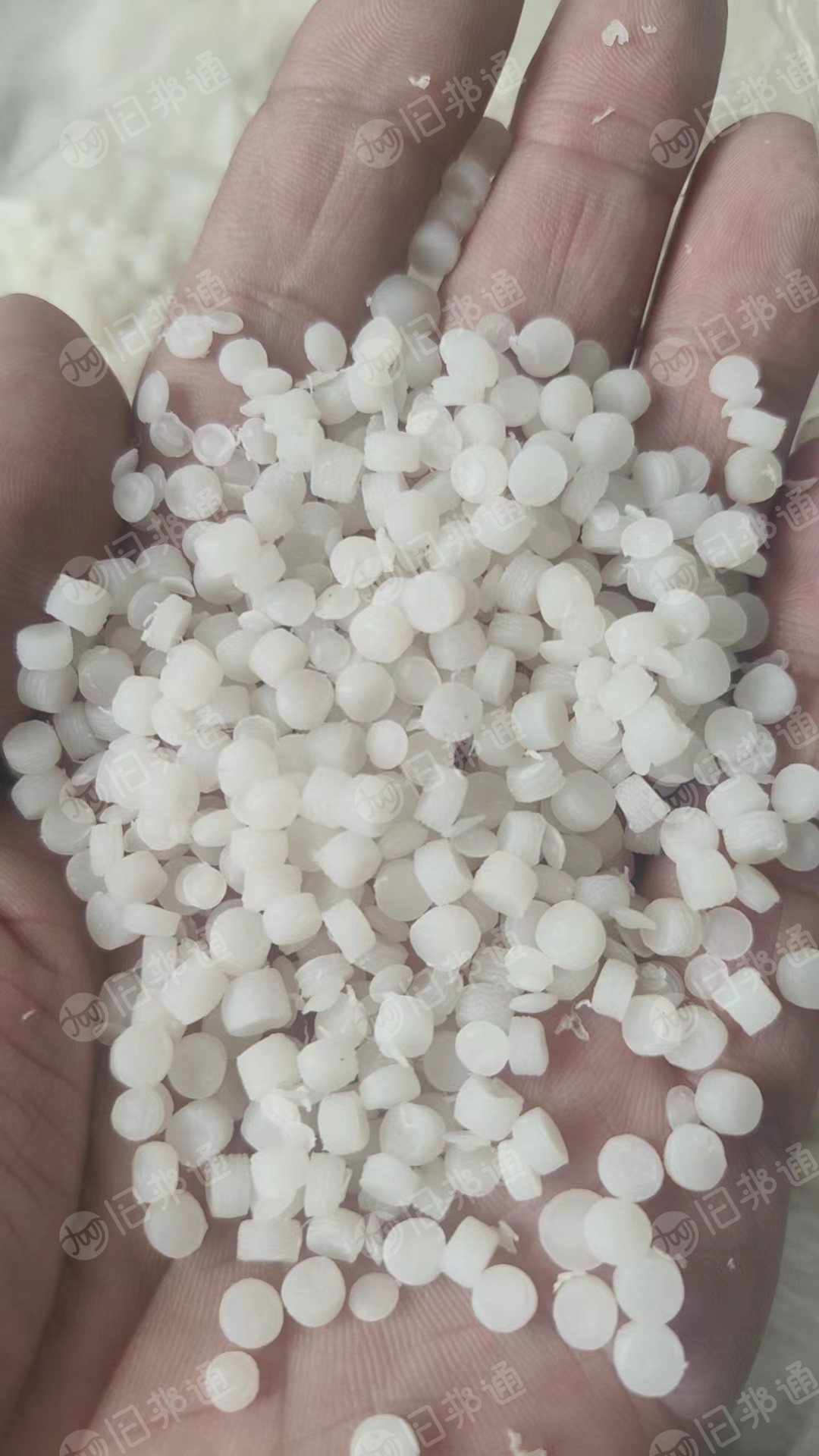 出售电池膜脱油颗粒,月供400吨