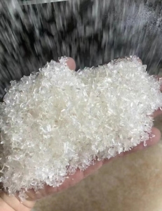 长期出售PVC水晶板破碎料