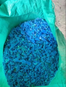 长期出售各种低压破碎料，大小蓝桶破碎料，花乙破碎料