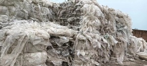 PET废膜，玻璃钢缠绕脱模下来的，长期出售