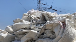 厂家处理废旧吨包，用过一次，没压包