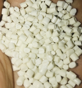 白色pa尼龙颗粒、pa尼龙再生料，现货出售