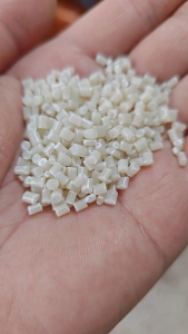 ABS光伏板颗粒长期出售 ，月供300吨。有冲击14-18的