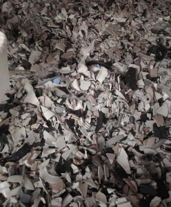 长期出售ABS,PP,PS洗衣机破碎料，混打的，现货200吨左右