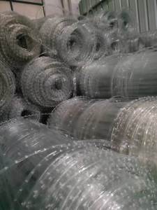 出售PET吸塑盒破碎料，黑白每个月各15吨