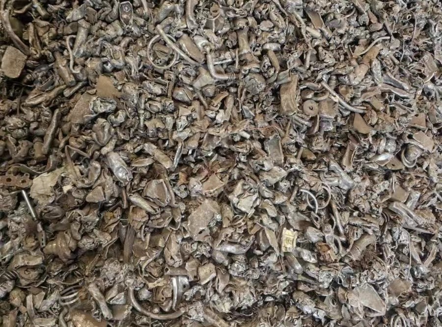 出售纯车壳破碎铝