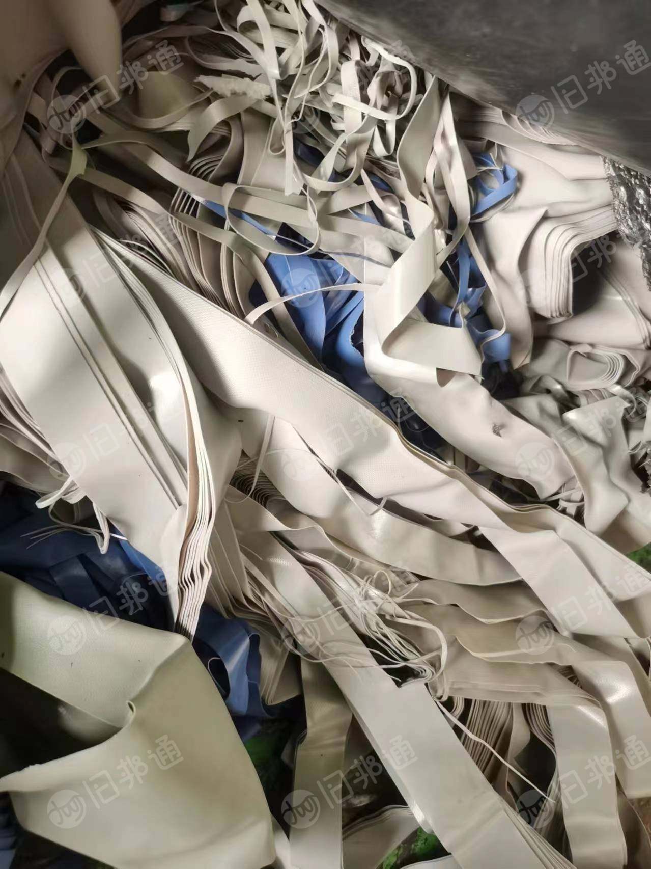 出售PVC边角料,纯胶,吹气料,月供十吨左右