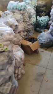 缝纫线，白线，黑线，颜色线都有，库存辅料，出售