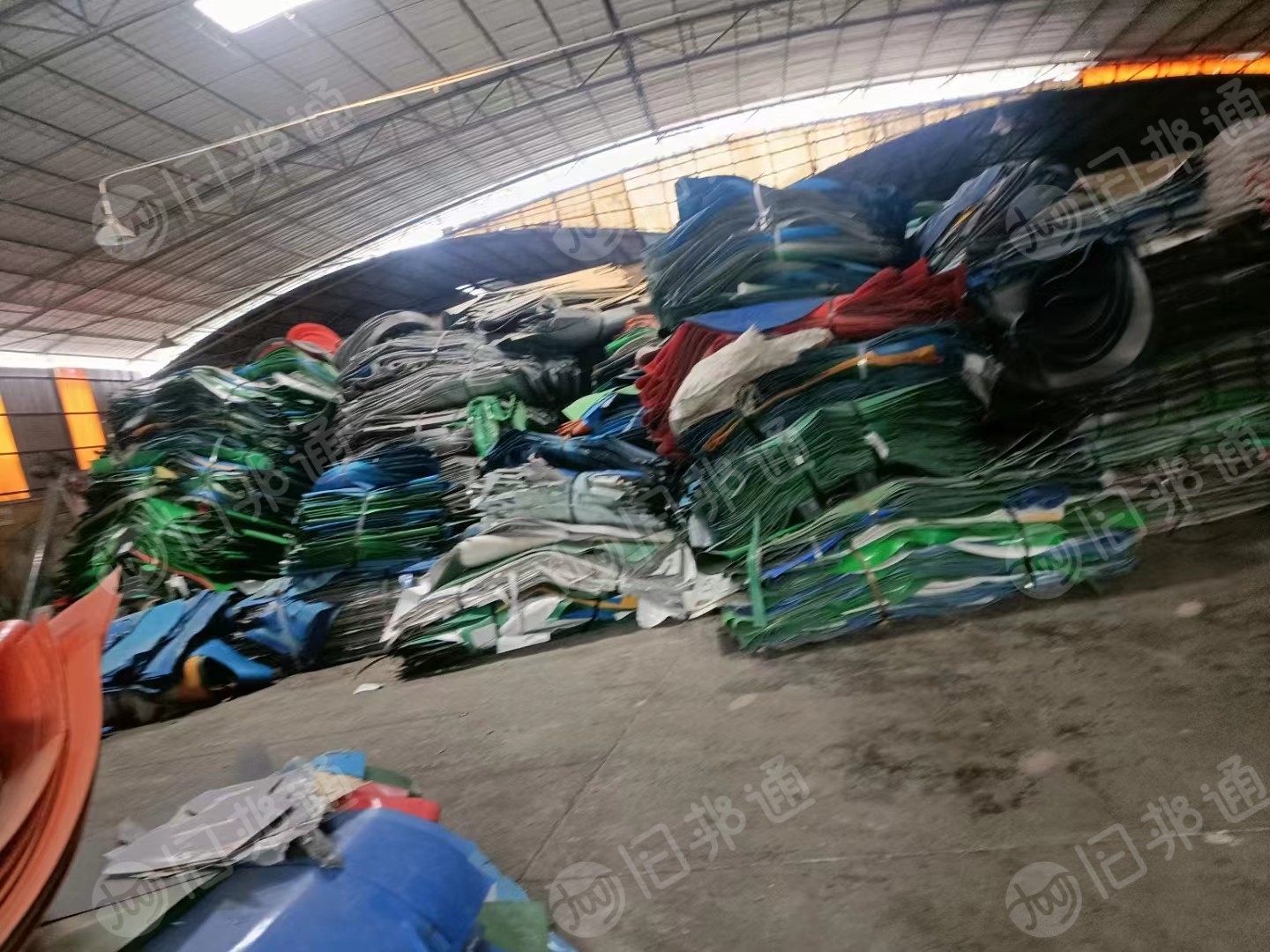 大量采购钢卷外包装皮废料