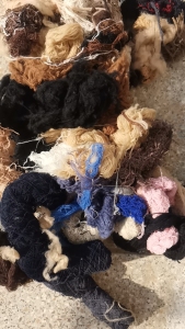 长期收够各种羊绒制品下脚料 软硬回丝 回毛 抄车 落物