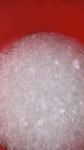 透明372亚克力破碎料长期出售，月供几十吨 