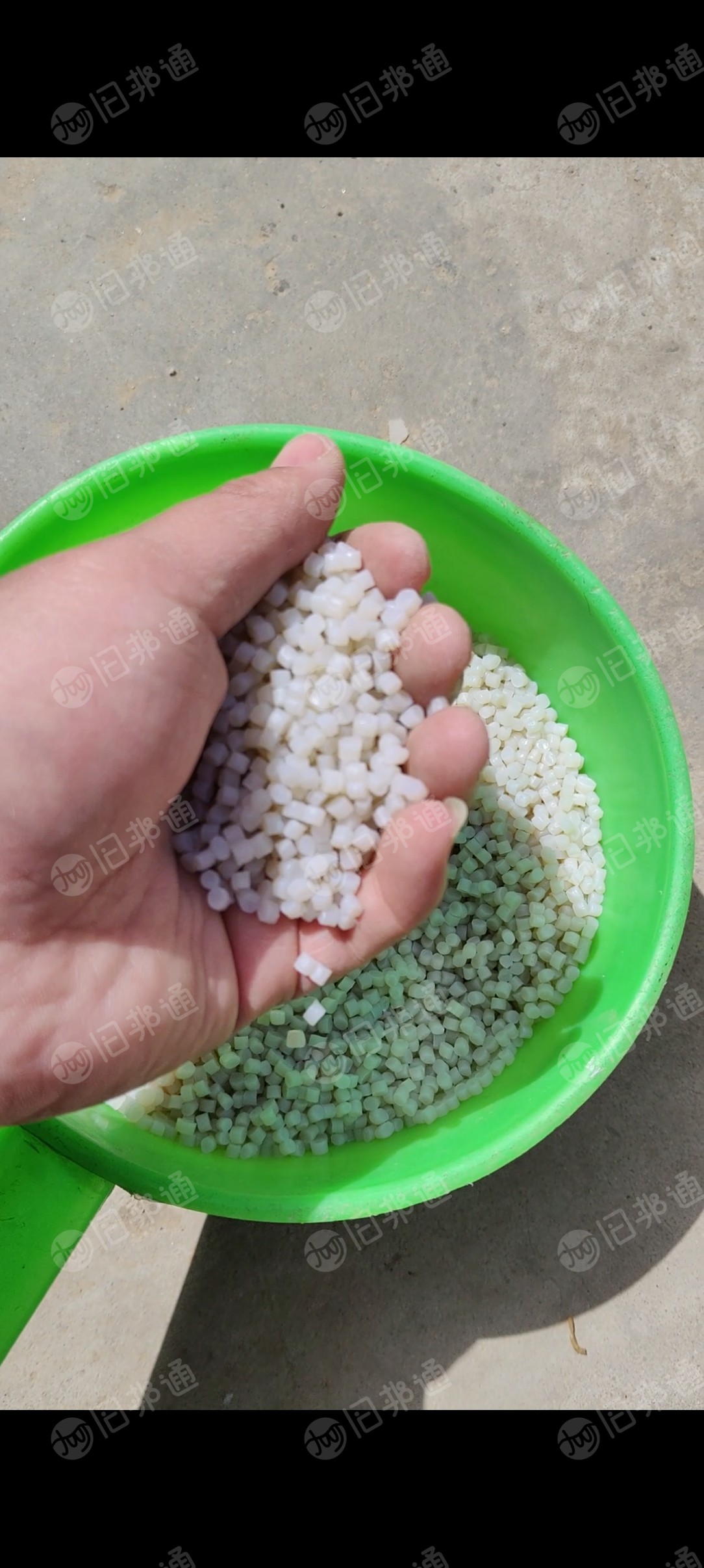 长期出售酱油壶,尿素桶颗粒