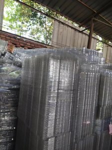 PET吸塑盒毛料长期出售，黑黄白透明都有，年供200多吨