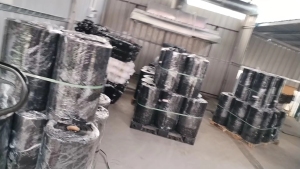 出售黑色pet吸塑盒片材料，每月150吨左右，可以直接用于做吸塑盒产品，质量优品。