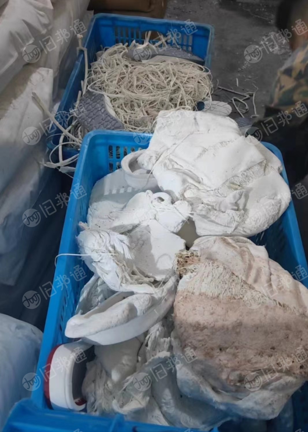 pvc软发泡鞋厂机头料和白色,杂色破碎料大量现货,钙粉百分之十,现货四五十吨,出售
