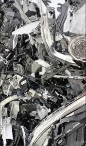 宝马汽车，大灯内饰破碎料，现货20吨，出售