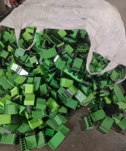 abs护角破碎料，现货10吨，出售