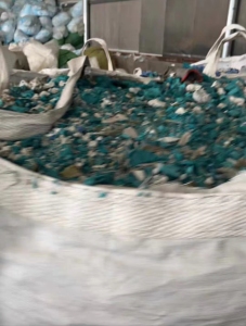 pp无纺布机头料，现货20多吨，出售