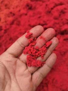 大红色粉尘棉本厂大量求购，有货的联系