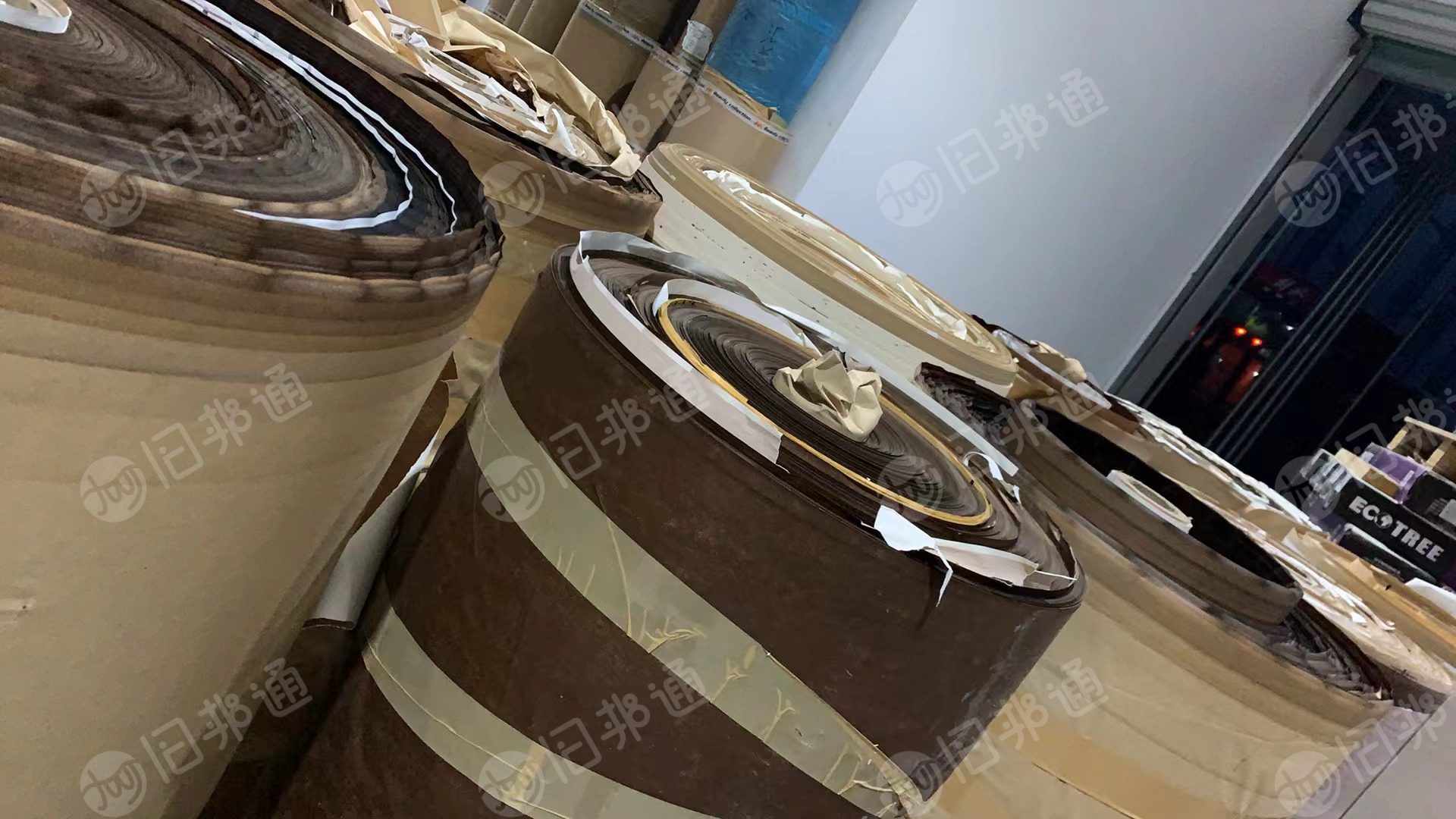 长期出售家具木纹纸,卷筒 散货都有