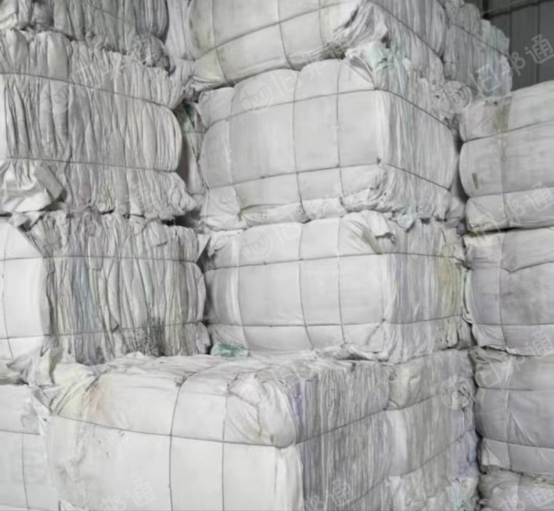 长期供应废旧编织袋，吨袋，太空袋，白料，月供200吨