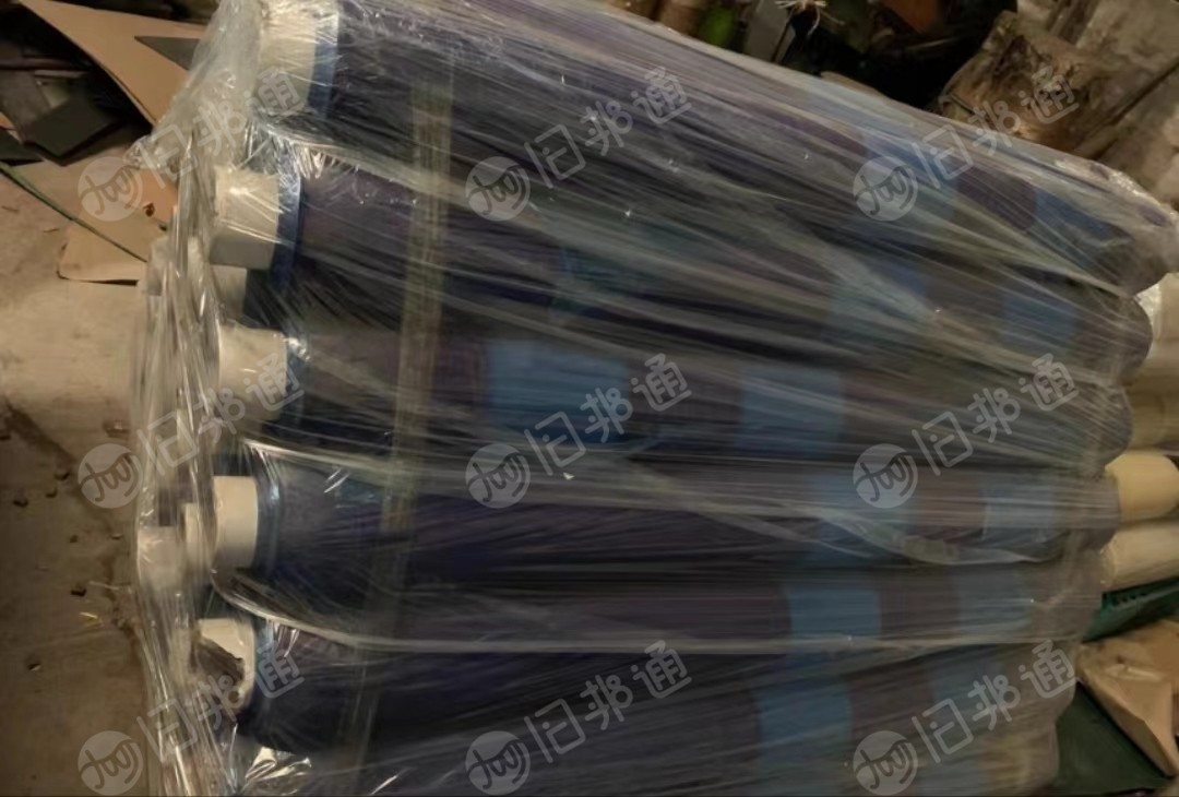保护膜厂处理一批蓝色保护膜,含一小部分的透明膜,pe材质的,出售