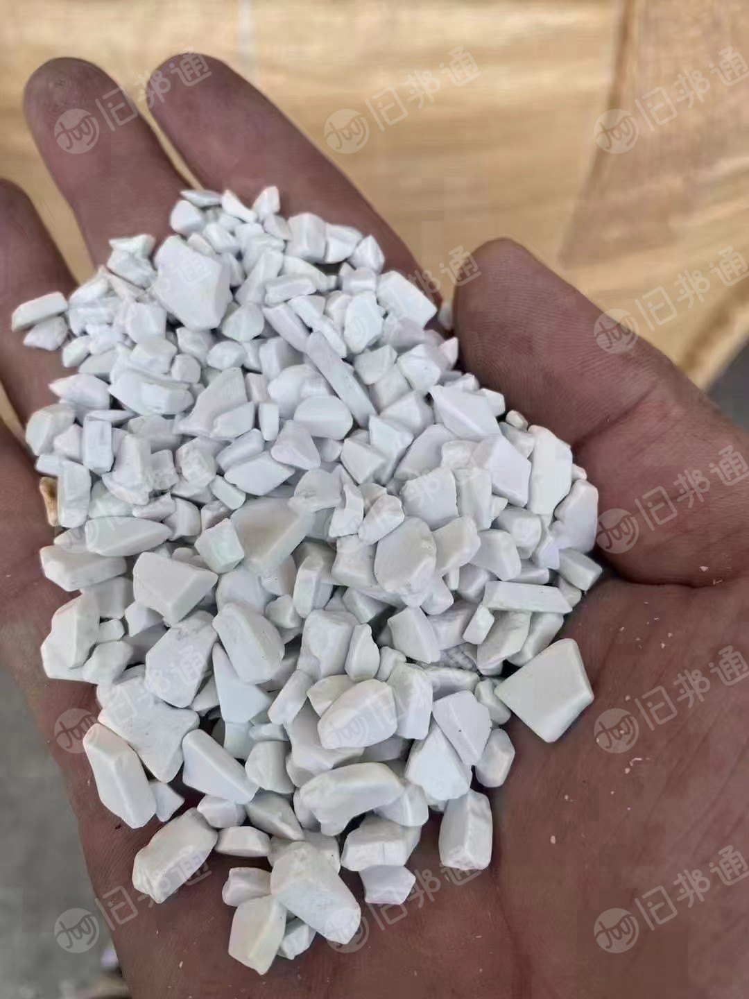 不限地区,长期求购亚克力浴缸料,水洗料,光料,月需300吨