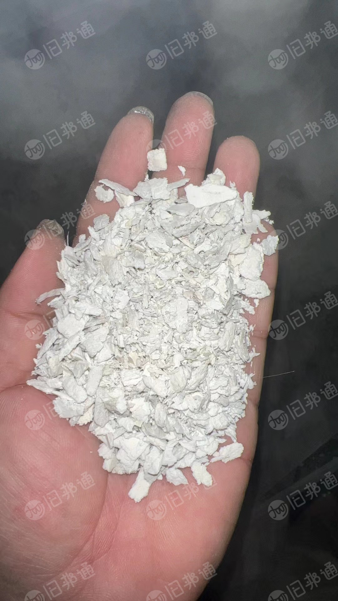 pvc助剂环保原材料，板材，颗粒，水口料，十吨，现货出售