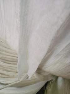 大量收购涤纶木桨边角料，低克重无纺布盘料，盘料，木浆无纺布