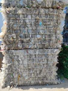 pp透明丙压块，饭盒压块，现货6.8米一车，出售