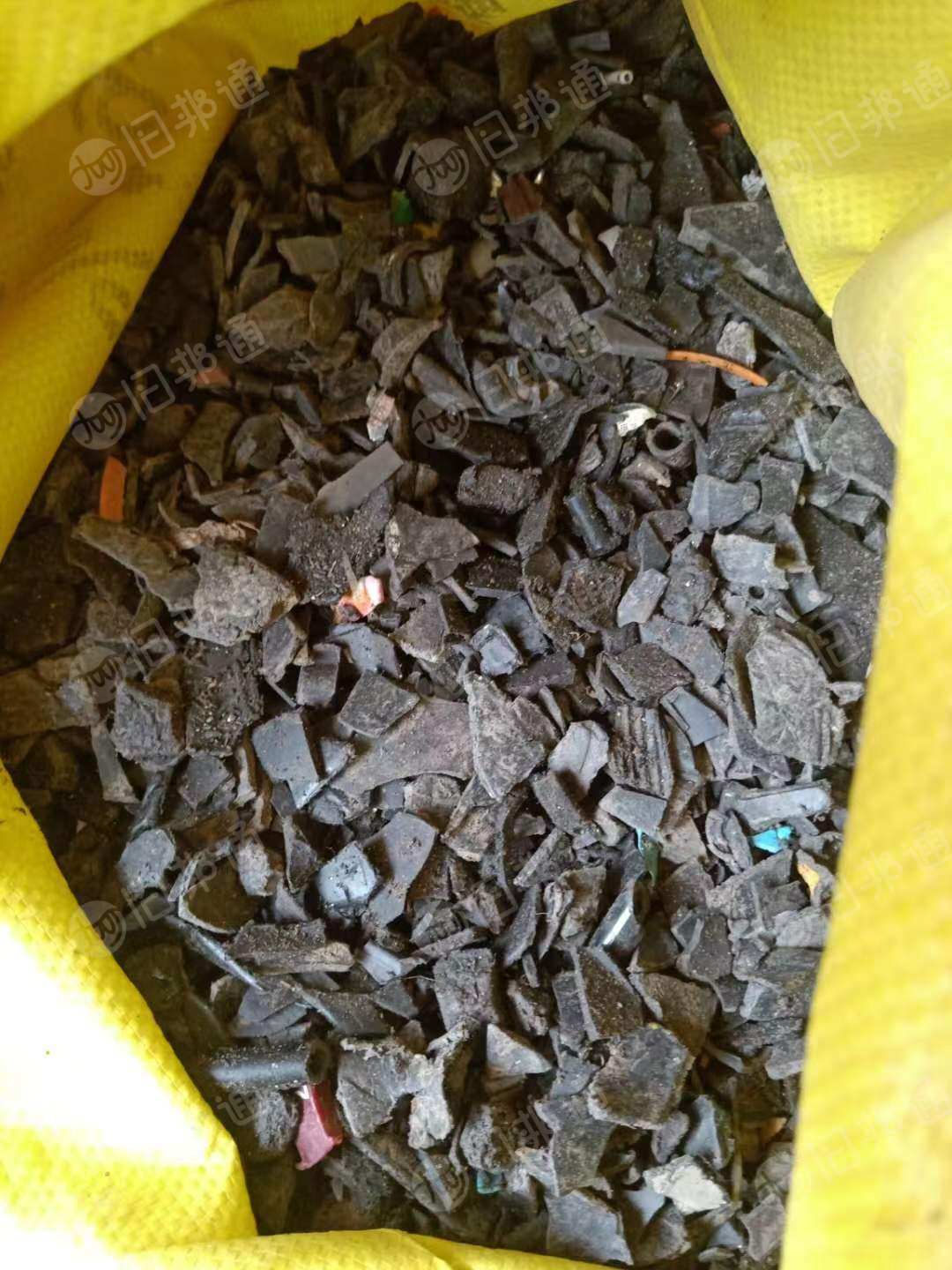 出售黑筐粉碎料,现货5吨